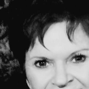 Meet your Posher, Robbye